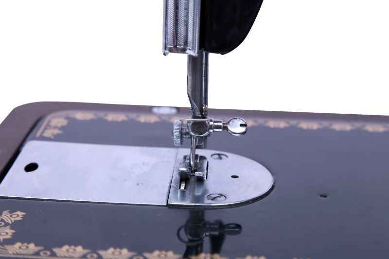 Singer Magna Straight Stitch Sewing Machine (Unit pack)