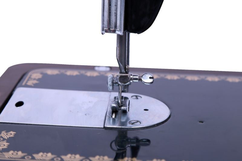Singer Magna Straight Stitch Sewing Machine (Unit pack)