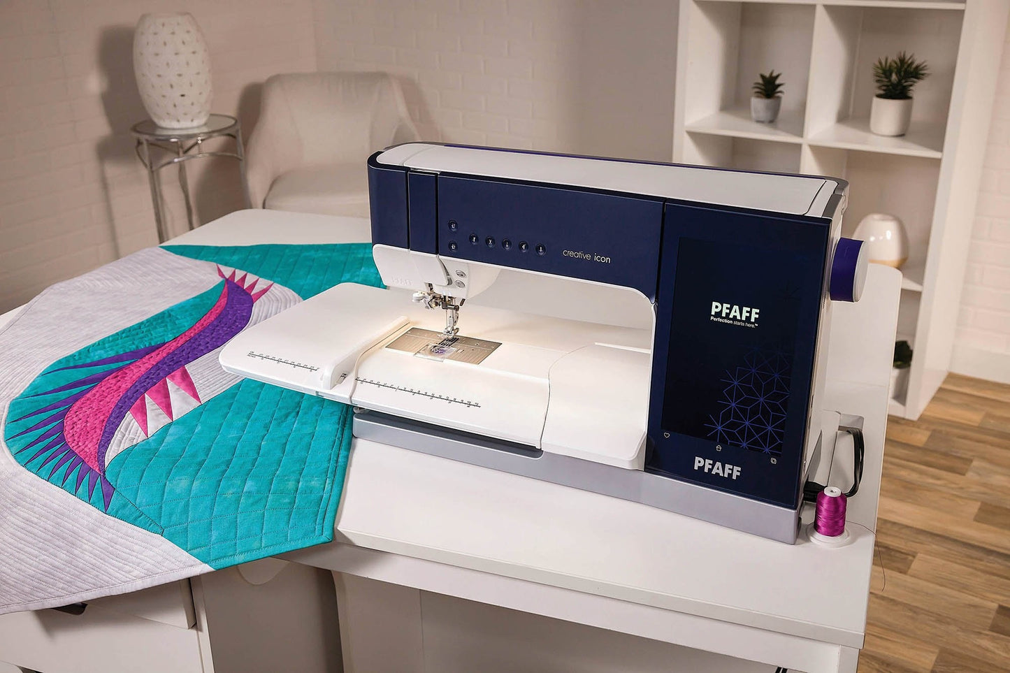 PFAFF CREATIVE ICON EMBROIDERY MACHINE