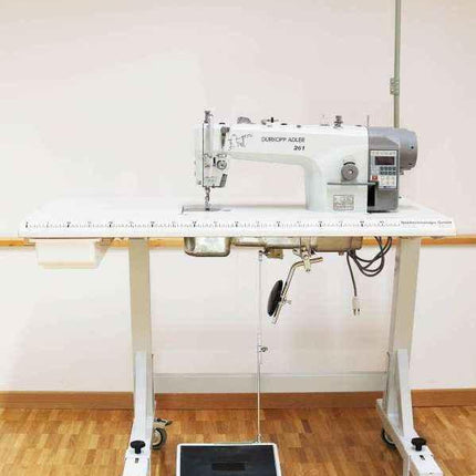 DURKOPP ADLER DA 261 SINGLE NEEDLE LOCKSTITCH MACHINE WITH SMALL HOOK AND AUTOMATIC FUNCTIONS