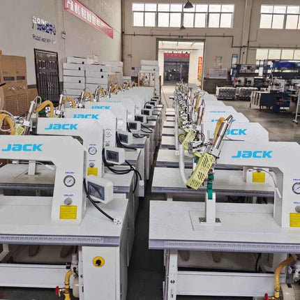 Jack  JK 6100 Hot Air Seam Sealing Machine