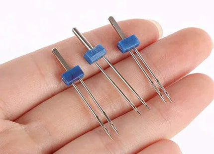 Boundless® Double Twin Needles Wrinkled Sewing Presser Foot for Brother Sewing Machine Parts Househeld Tools: Light Grey