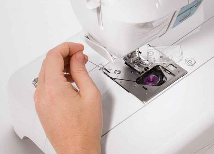 Singer XL-550 | FUTURA  stitching and embroidery machine