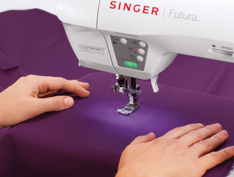 Singer XL-550 | FUTURA  stitching and embroidery machine