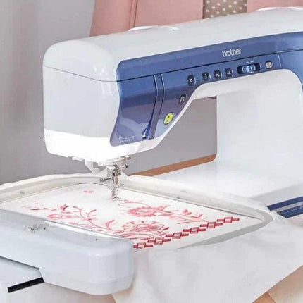 Innov-is V5LE sewing, quilting and embroidery machine