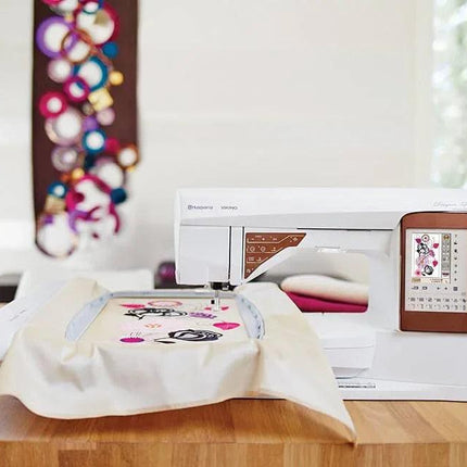 Husqvarna Topaz 50  Sewing & Embroidery Machine - Bazar91