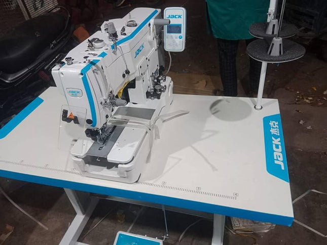 Jack JK-781E Button Hole Machine - Bazar91